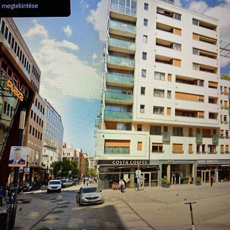Corvin Fontana Apartment Budapeste Exterior foto